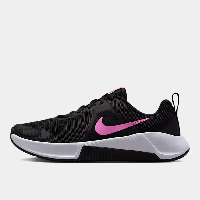Nike Women‘s MC Trainer 3 Workout Shoe One Day Deal